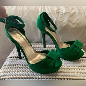 Women’s Green Heels